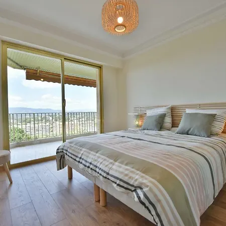 Kikiloue Terrace Open View Swimming Pool Apartment *